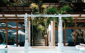 Sababa Resort